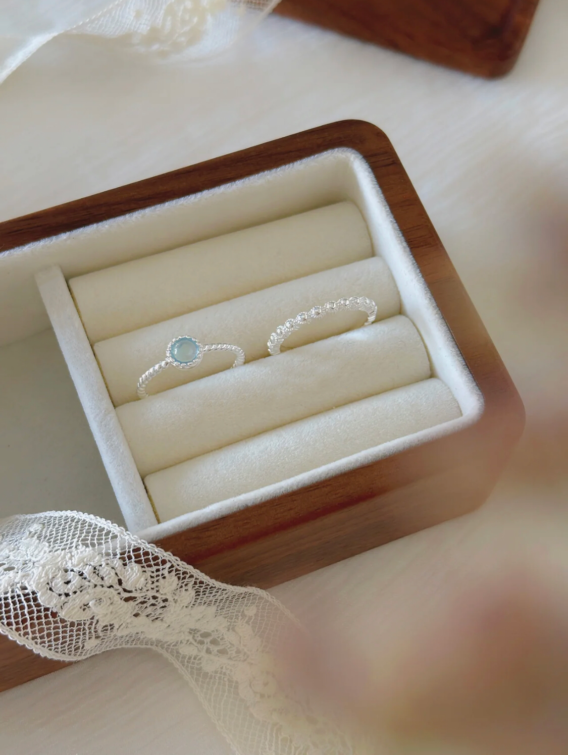 BAGUE BLEUE ET ARGENT