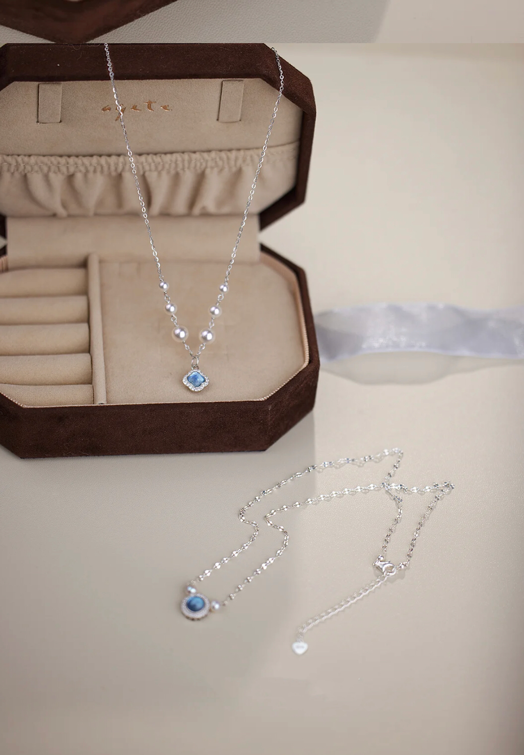 COLLIER ÉLÉGANT À VAGUE