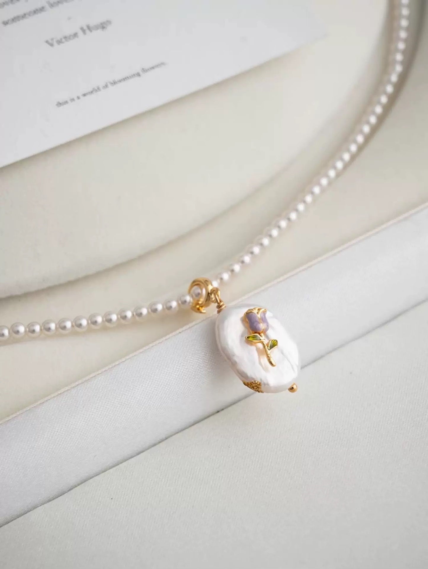 COLLIER SPLENDEUR INTEMPORELLE