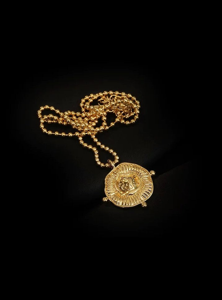 Luxe Aura Necklace
