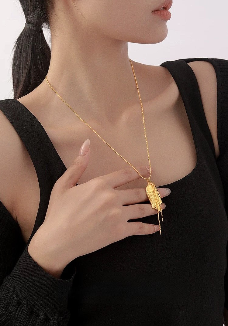 Opulent Muse Necklace