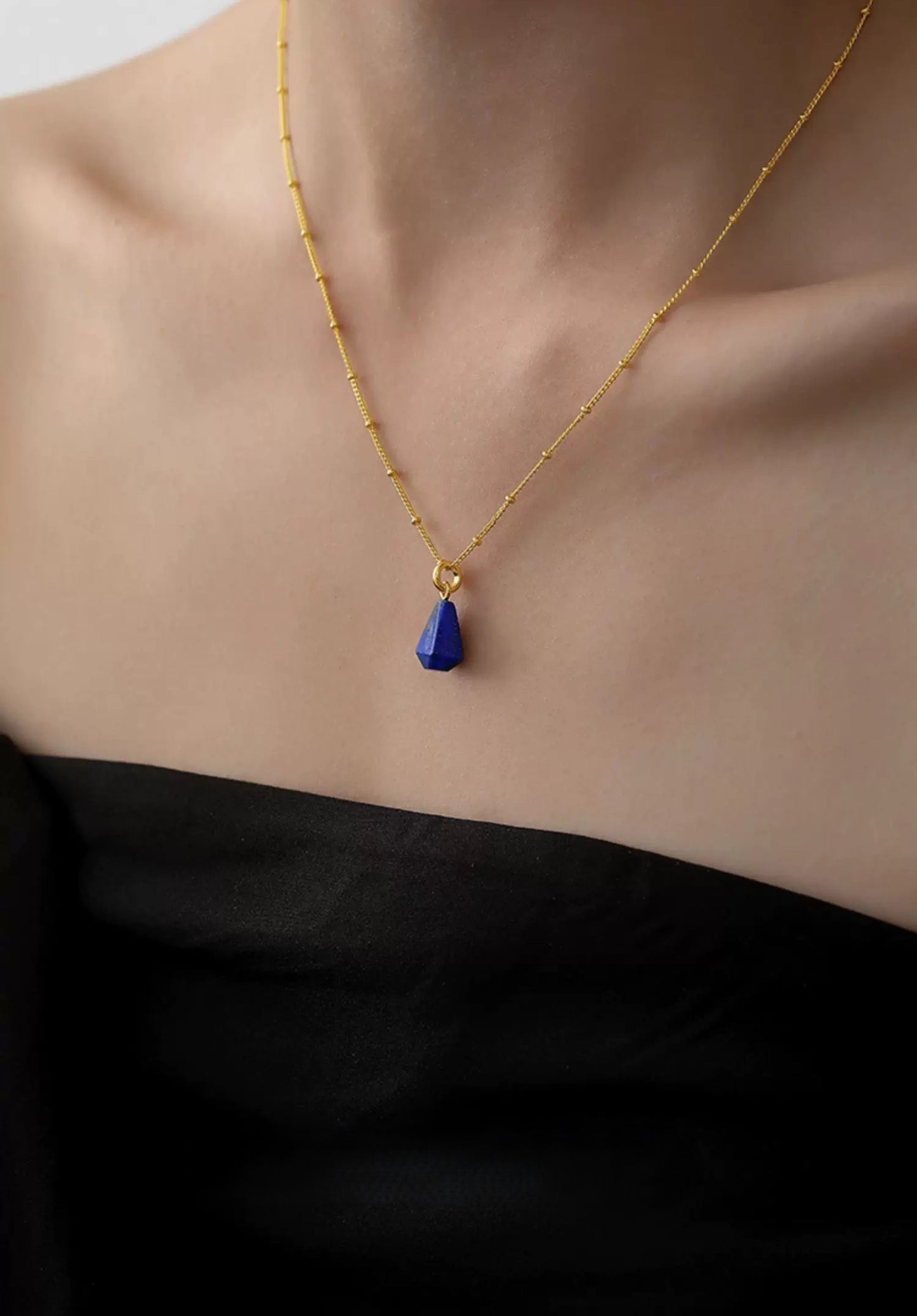 Collier de lumière chuchotée