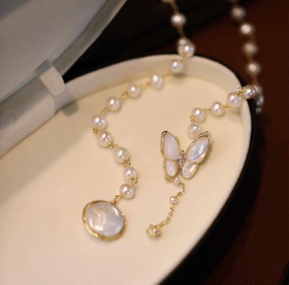 Soft Radiance Necklace