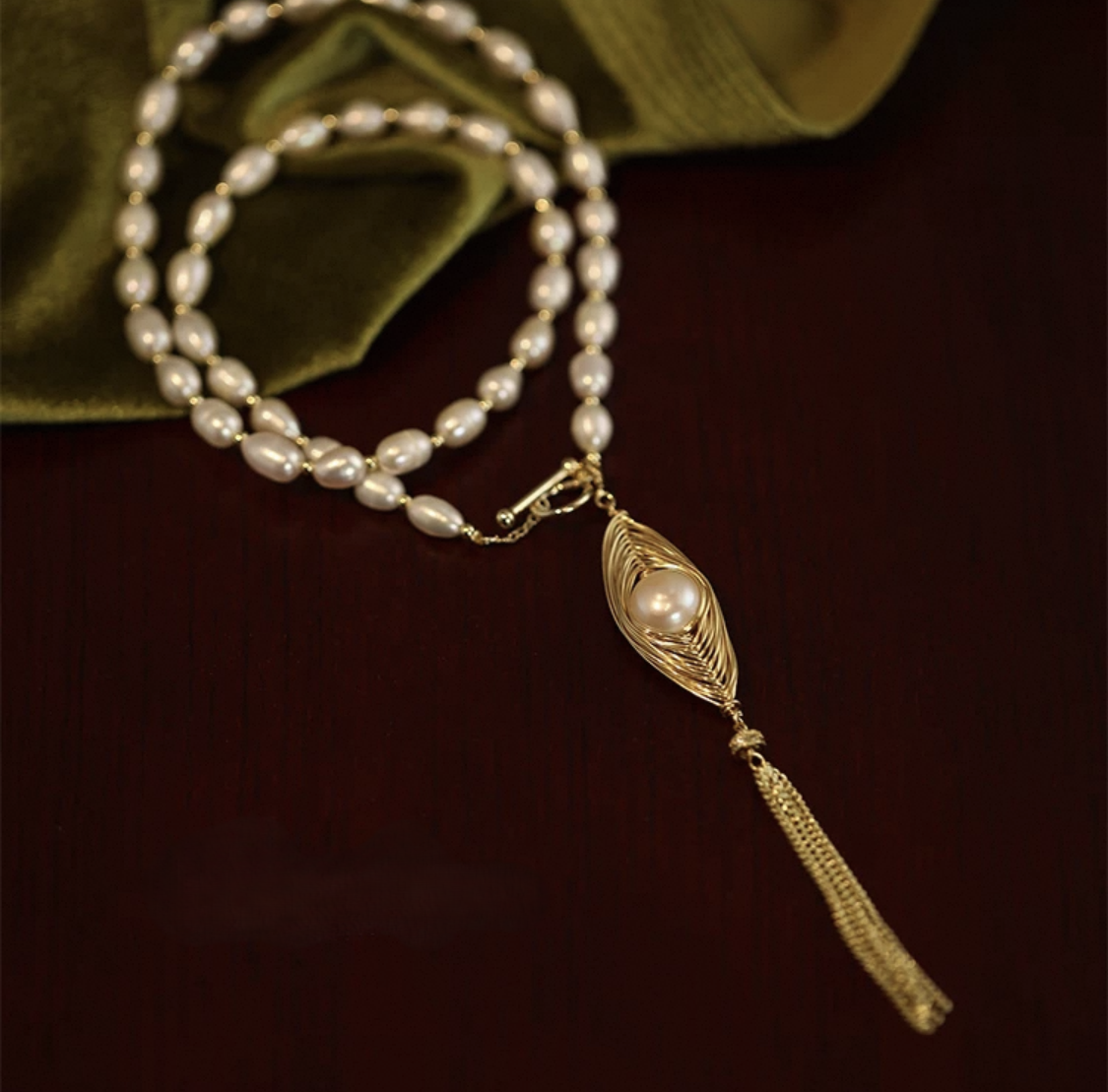 Maroon Grace Necklace