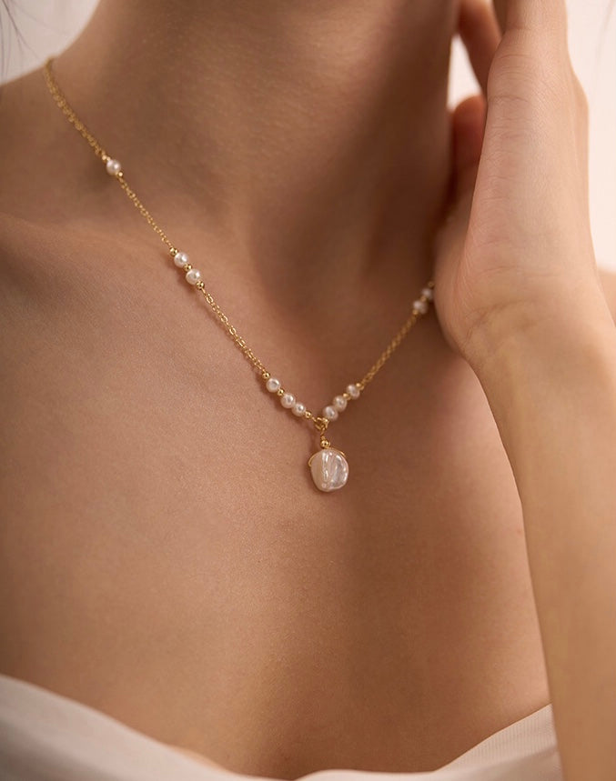 Luster Of The Sea Necklace