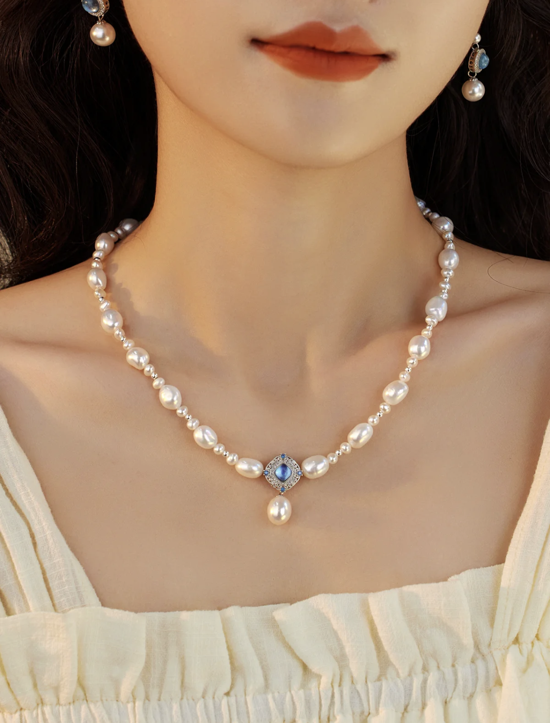 COLLIER À CHARME STARDUST