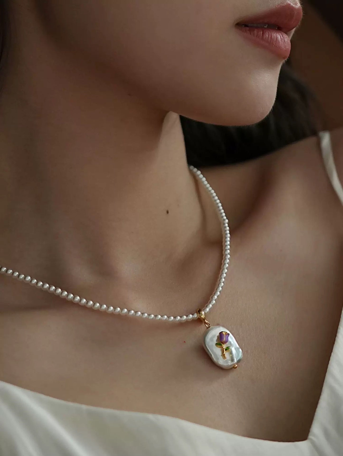 COLLIER SPLENDEUR INTEMPORELLE