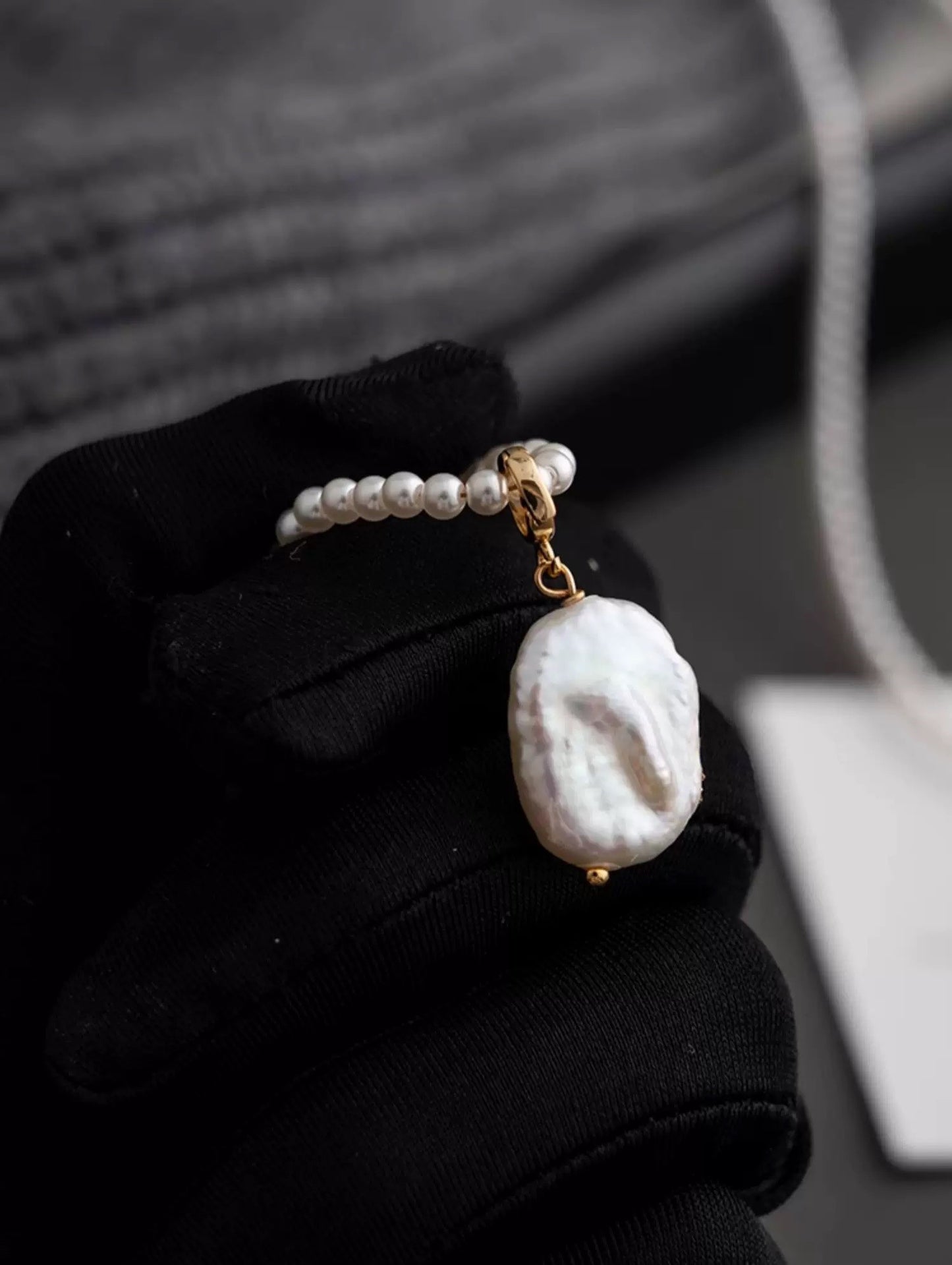 COLLIER SPLENDEUR INTEMPORELLE