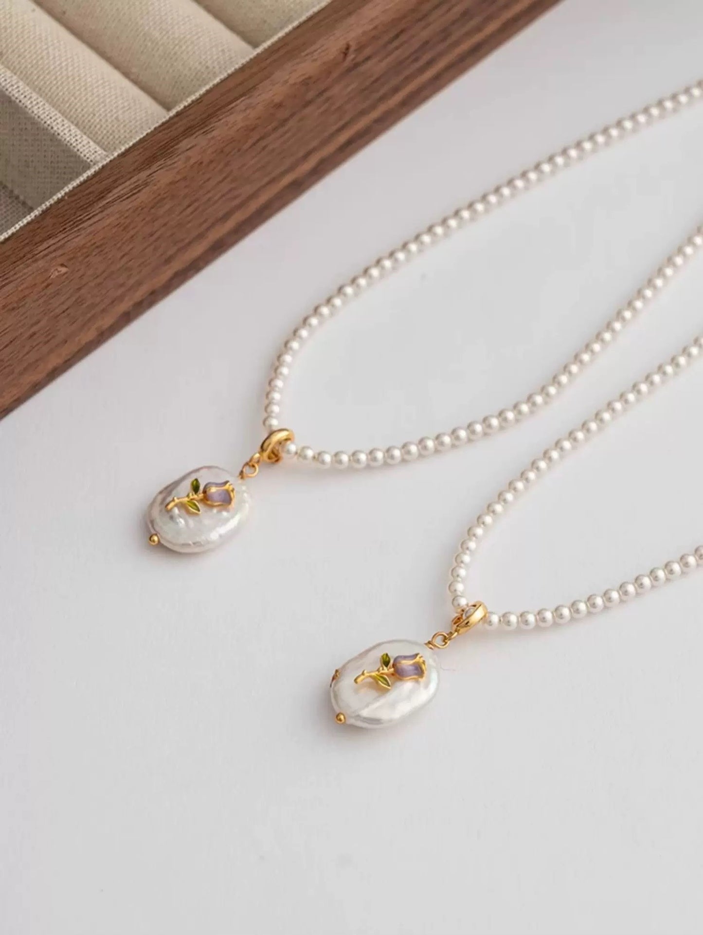 COLLIER SPLENDEUR INTEMPORELLE