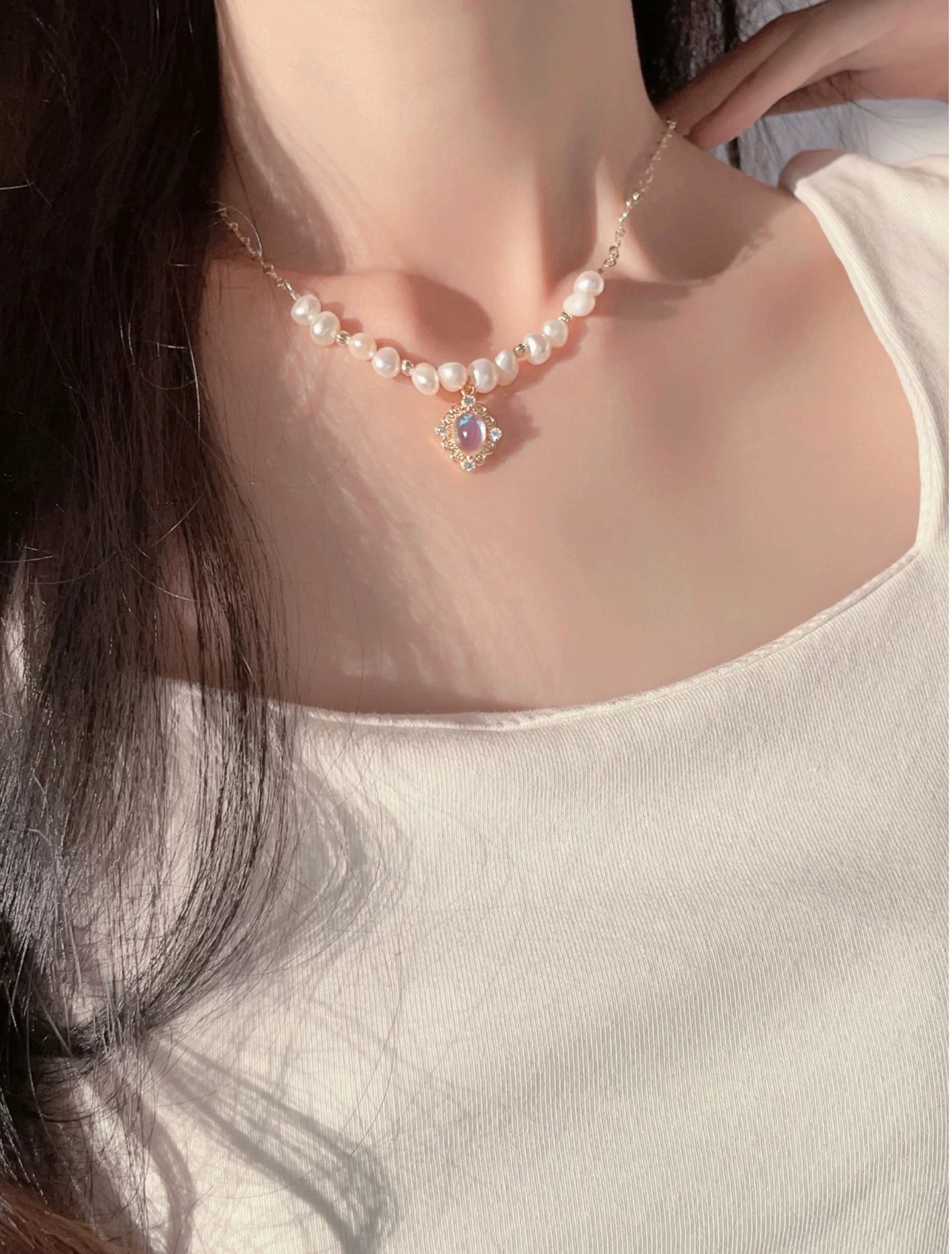 COLLIER LUMIÈRE INTÉRIEURE