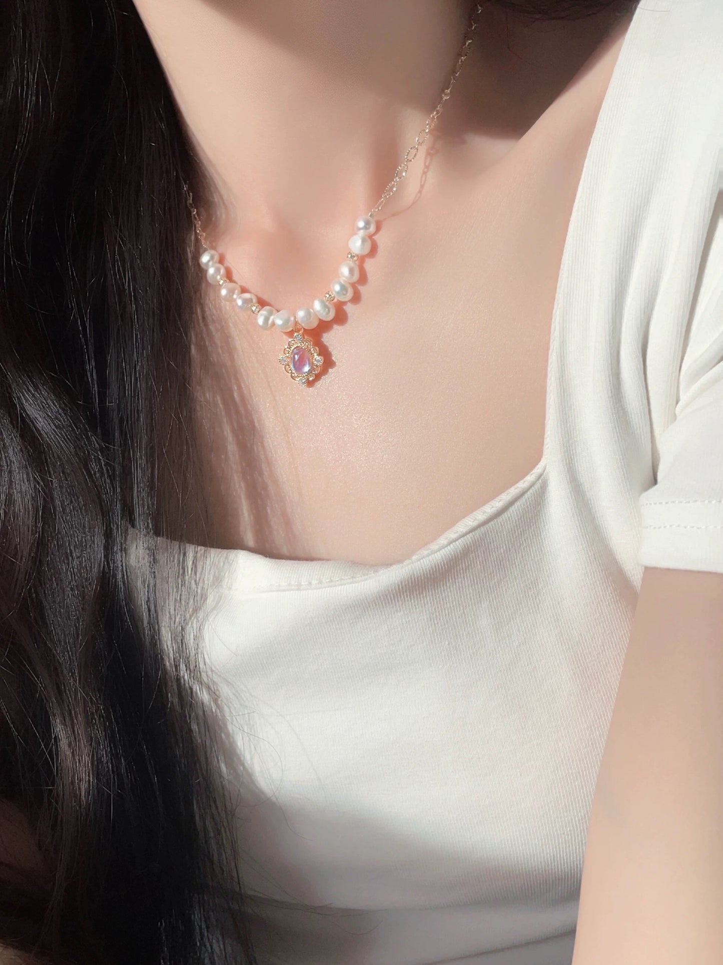 COLLIER LUMIÈRE INTÉRIEURE