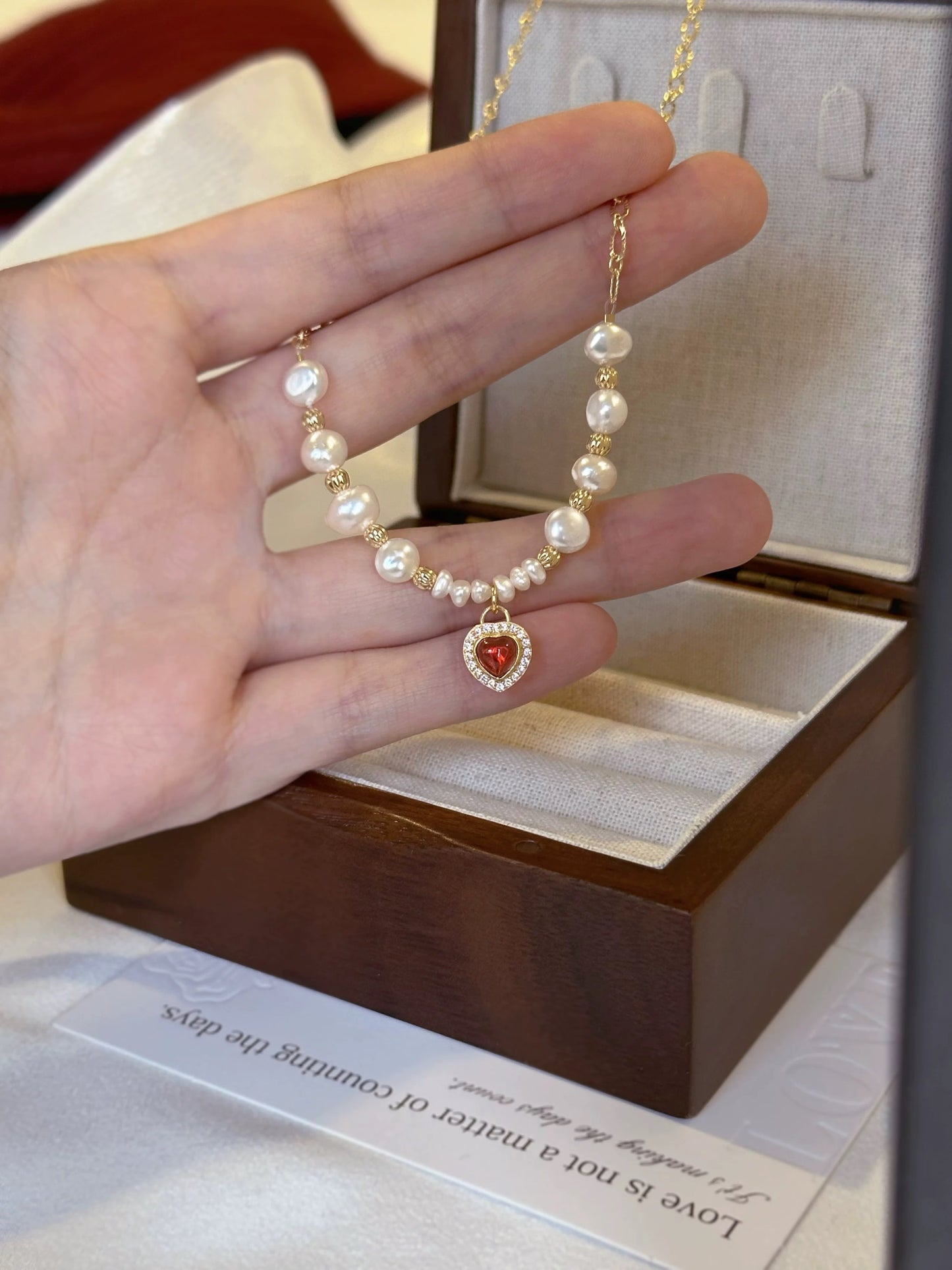 COLLIER COEUR ECHOING