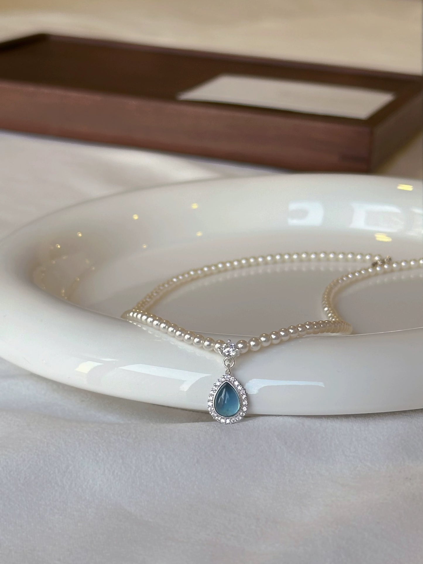 COLLIER ECHO MÉMORABLE