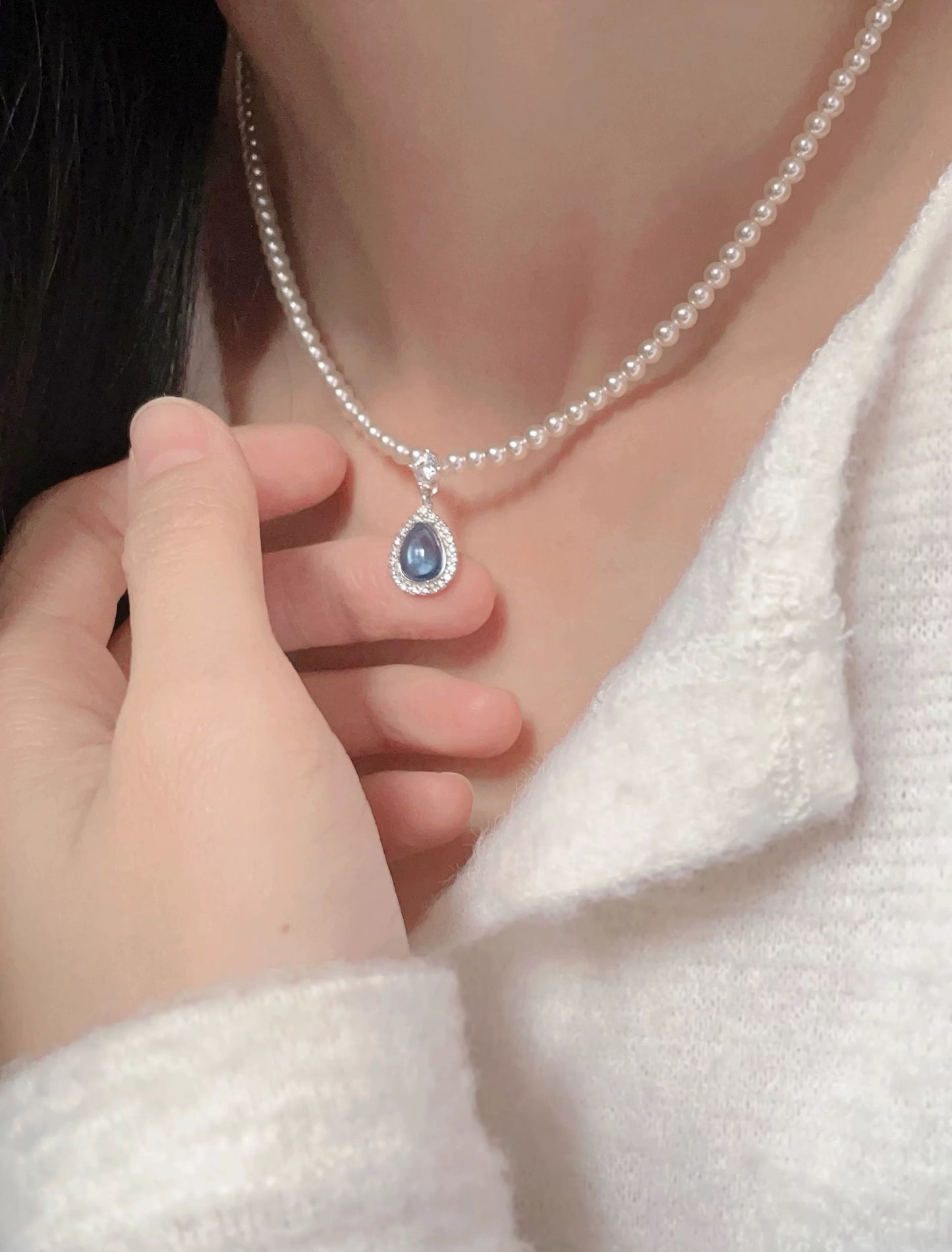 COLLIER ECHO MÉMORABLE