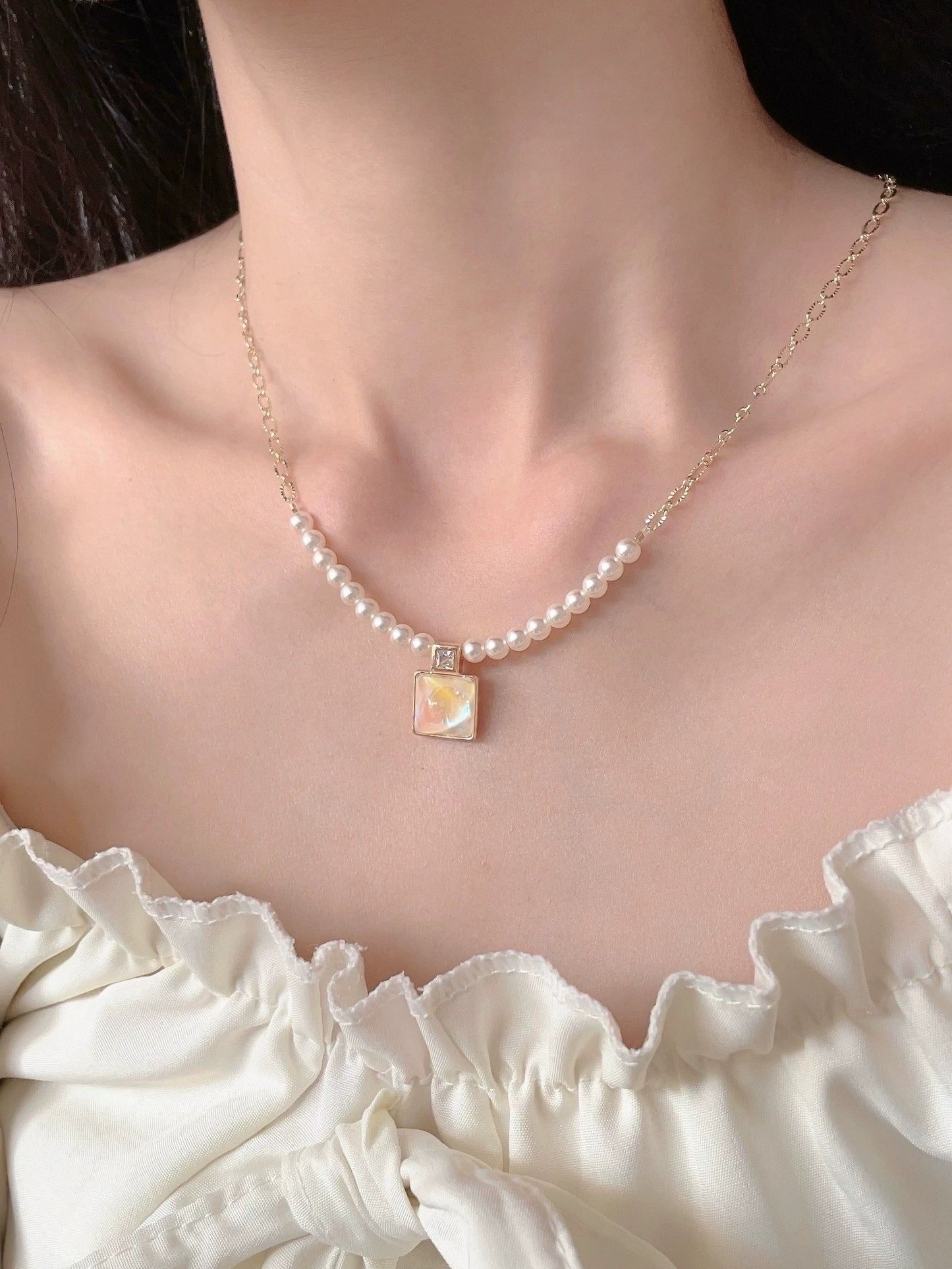 COLLIER RAYON DE SILENCE