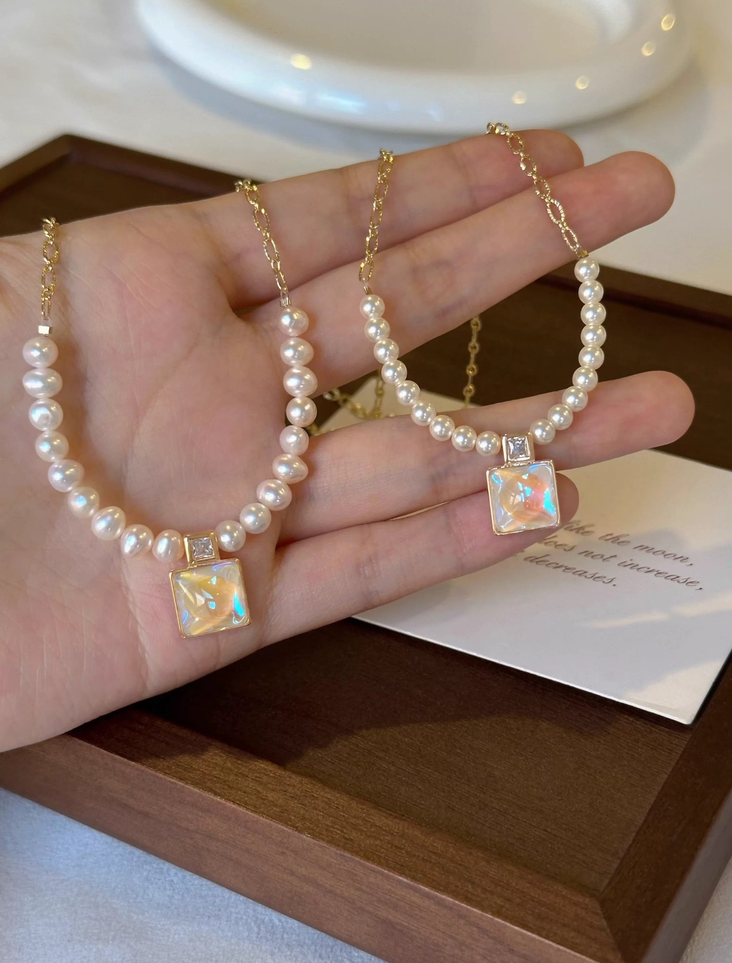 COLLIER RAYON DE SILENCE