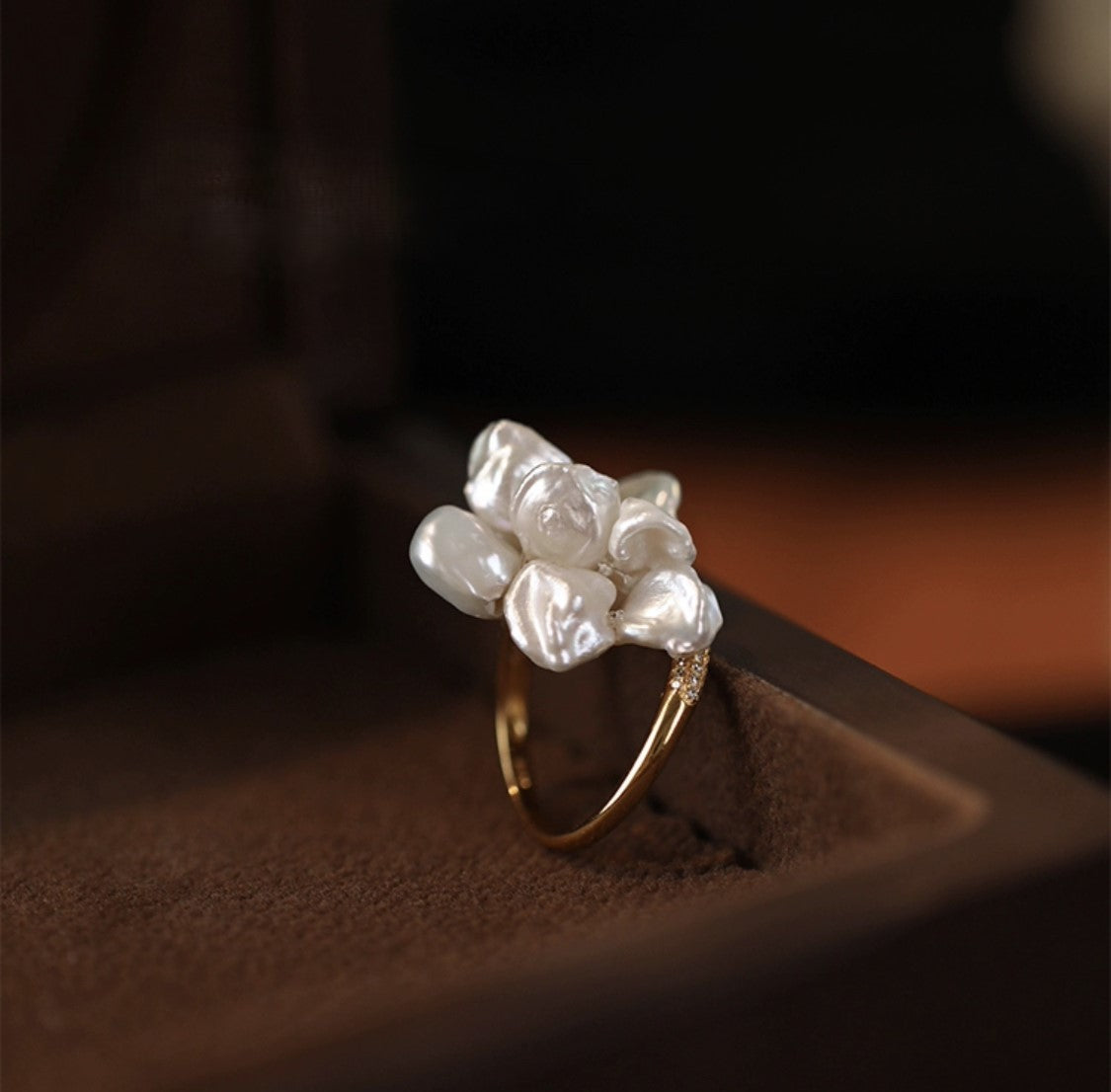 BAGUE PERLE FLORALE