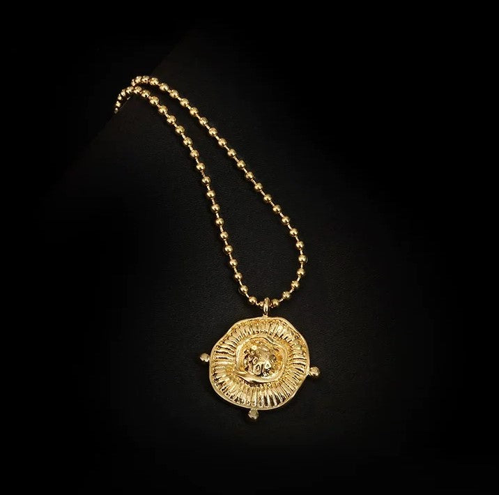 Luxe Aura Necklace