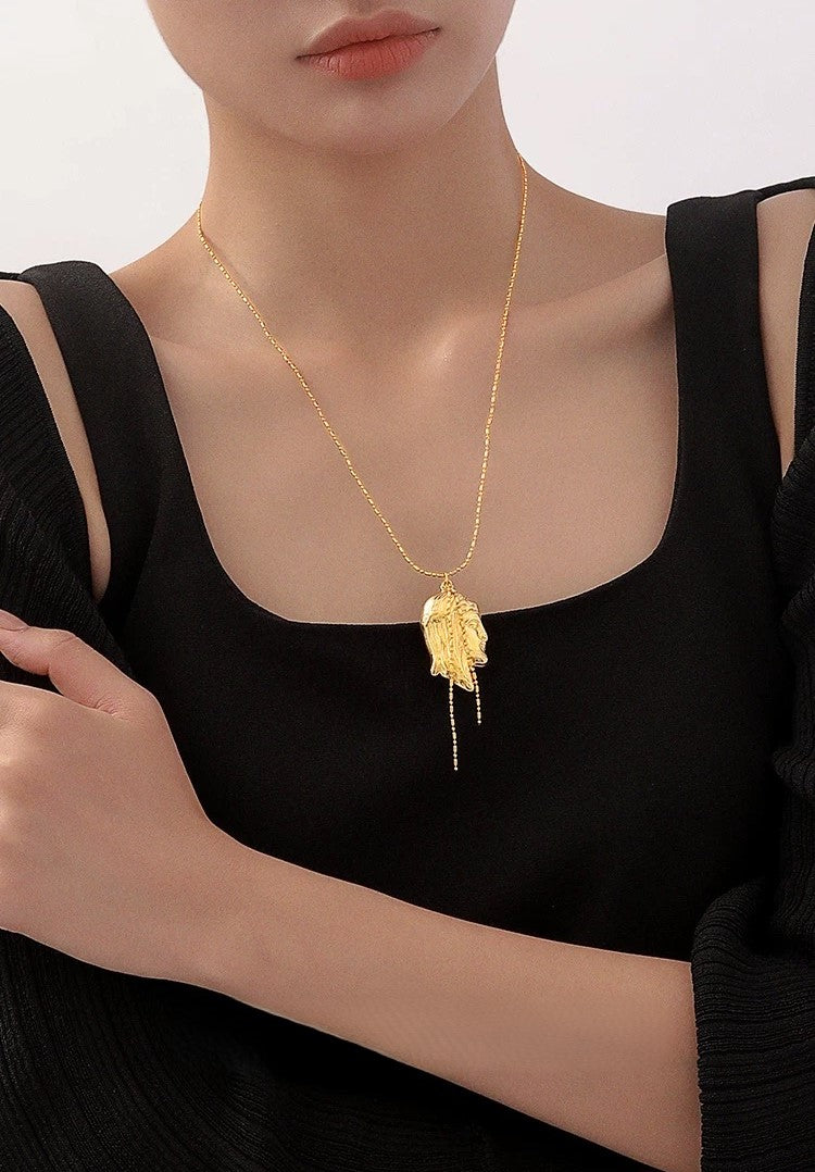 Opulent Muse Necklace