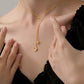 Collier Lune en Velours