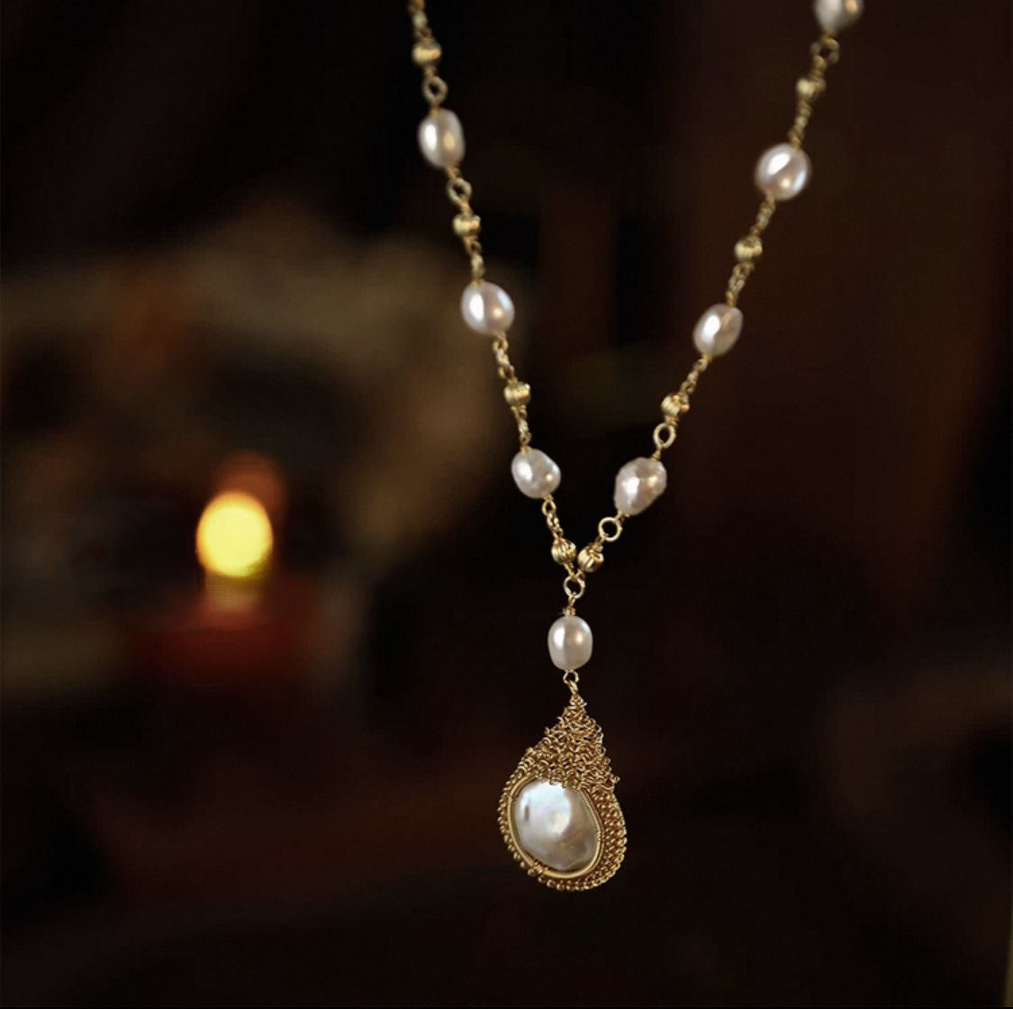 Serene Glow Necklace