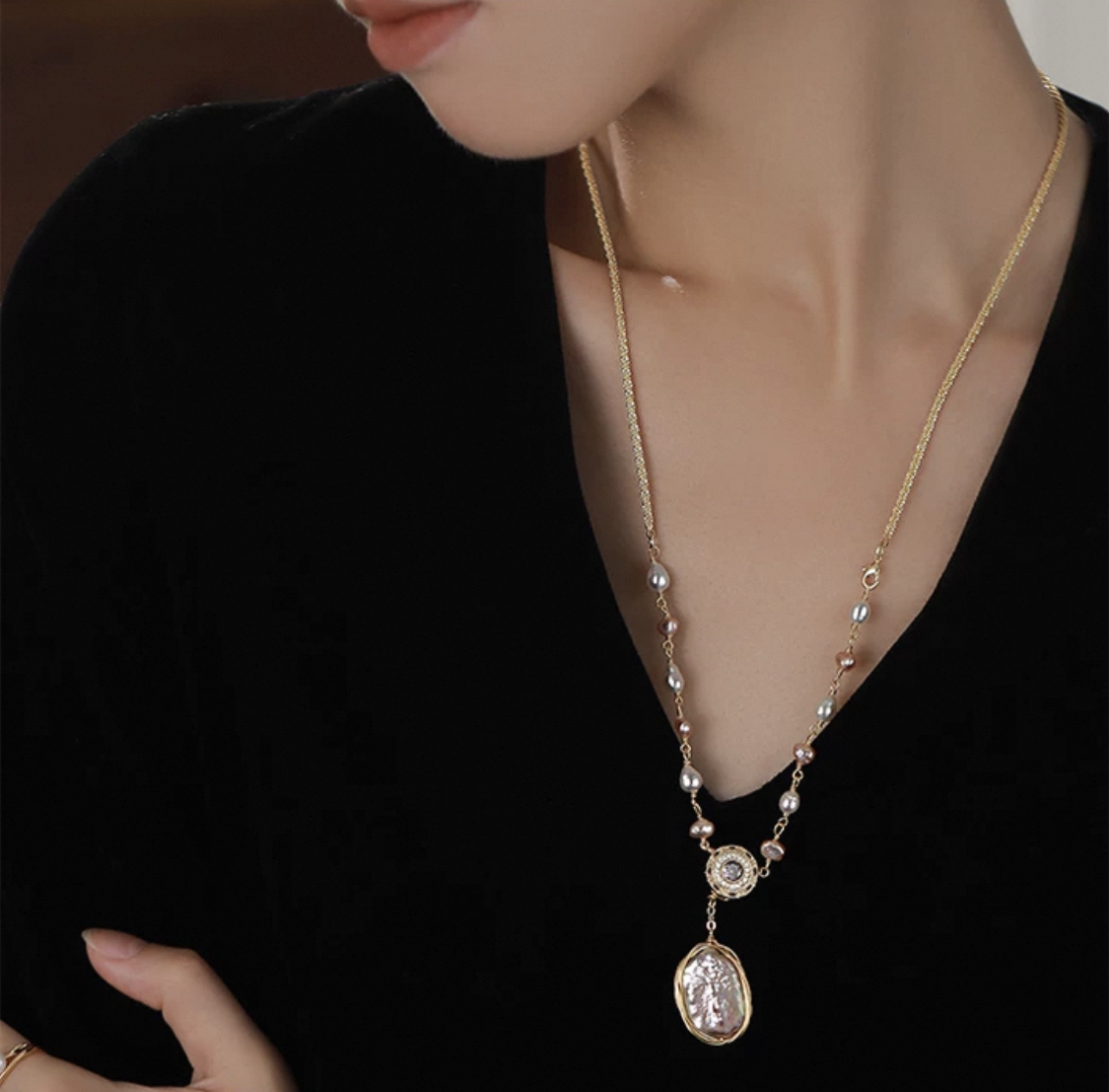 Regal Pearl Necklace