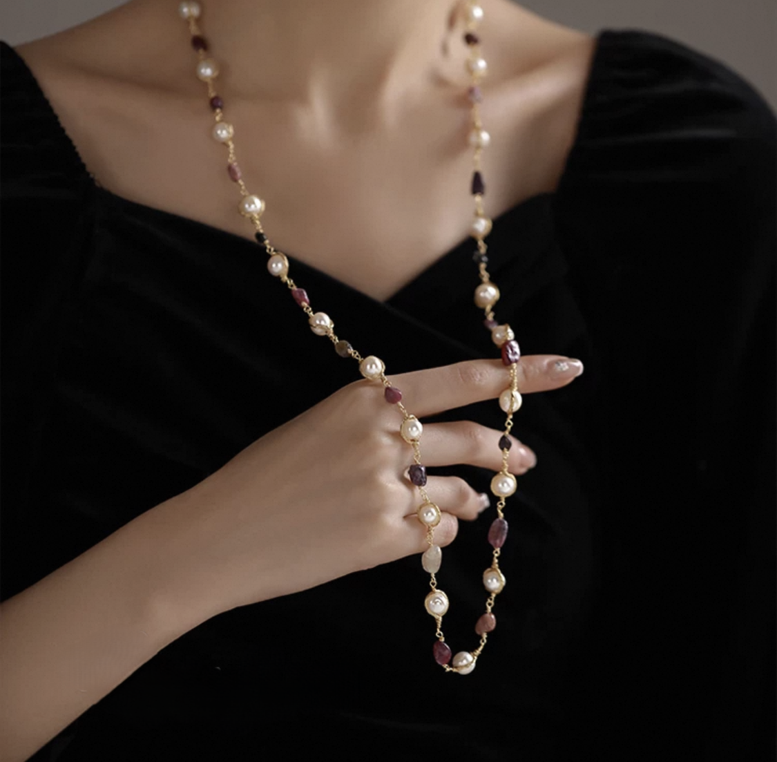 Pearl Sophisticate Necklace