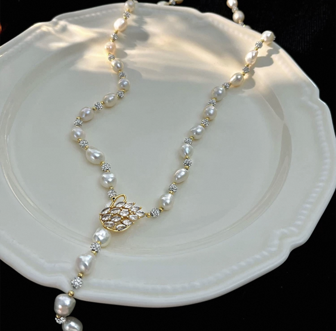 Classic Glow Necklace