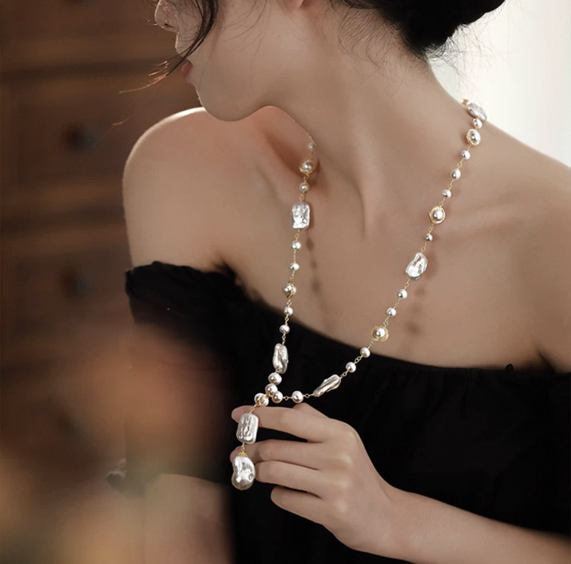 Elegant Whisper Necklace