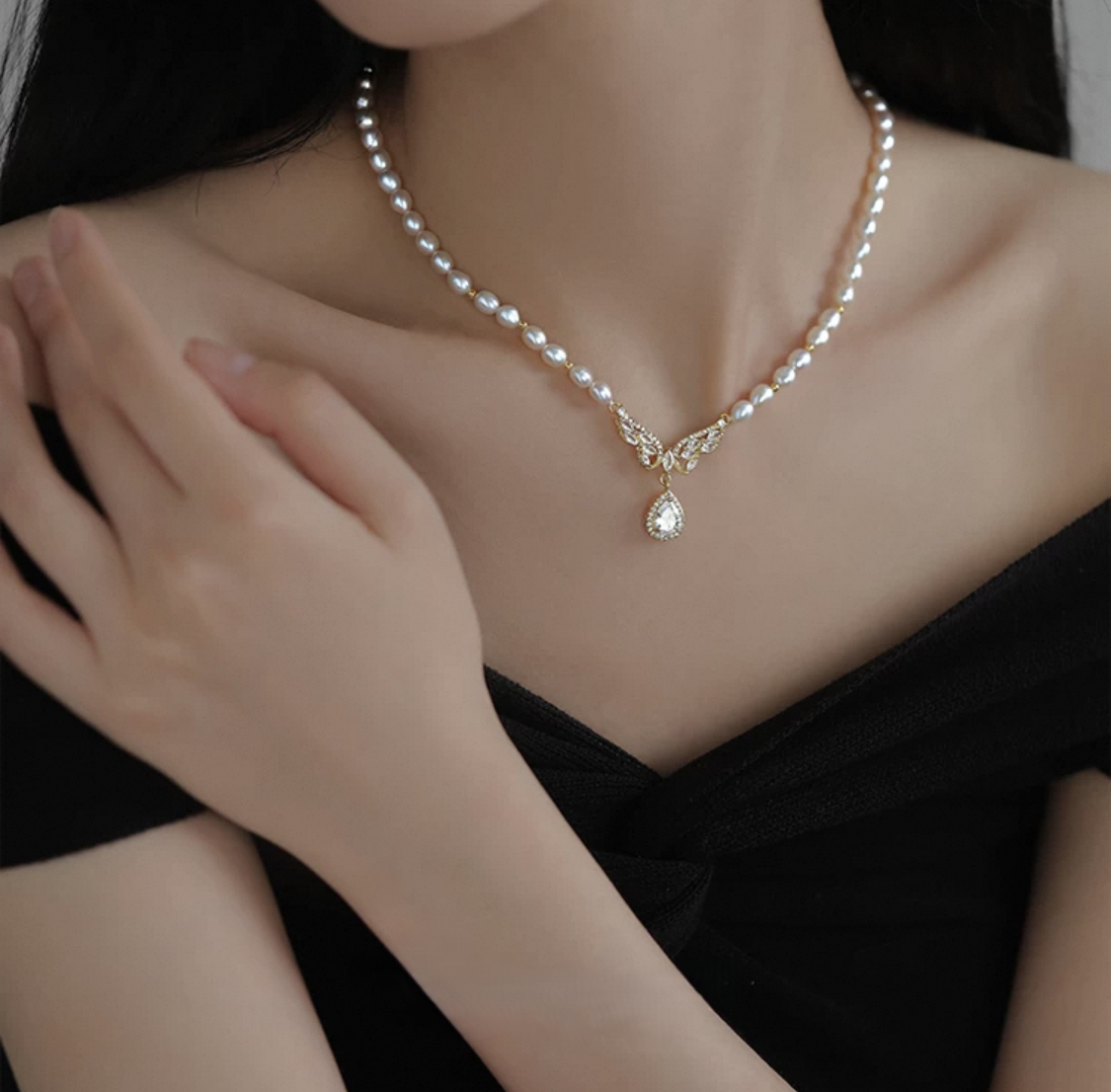 Pearl Treasure Necklace
