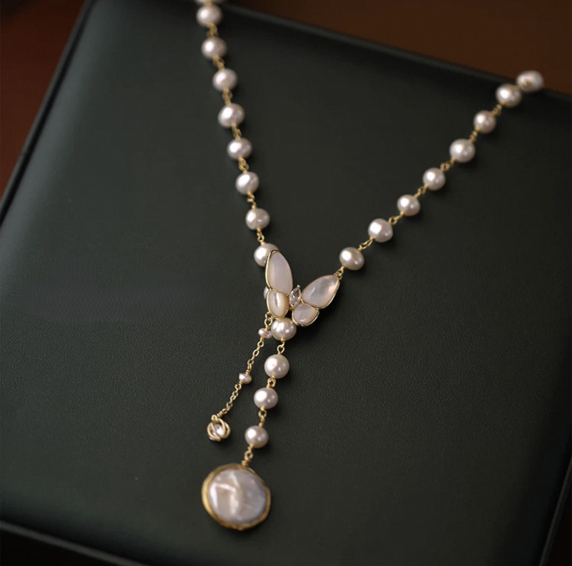 Soft Radiance Necklace