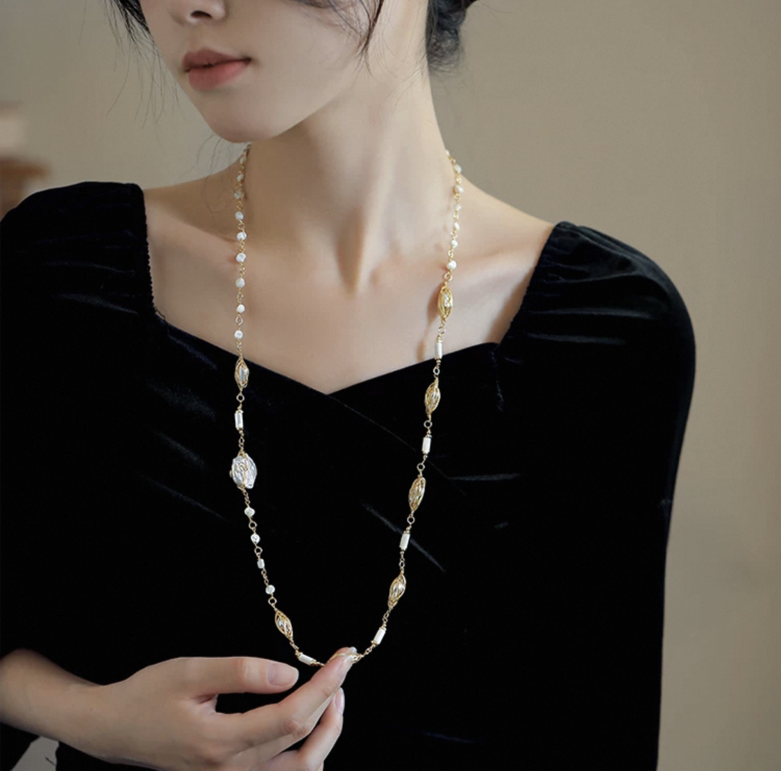 Sophisticated Pearl Necklace