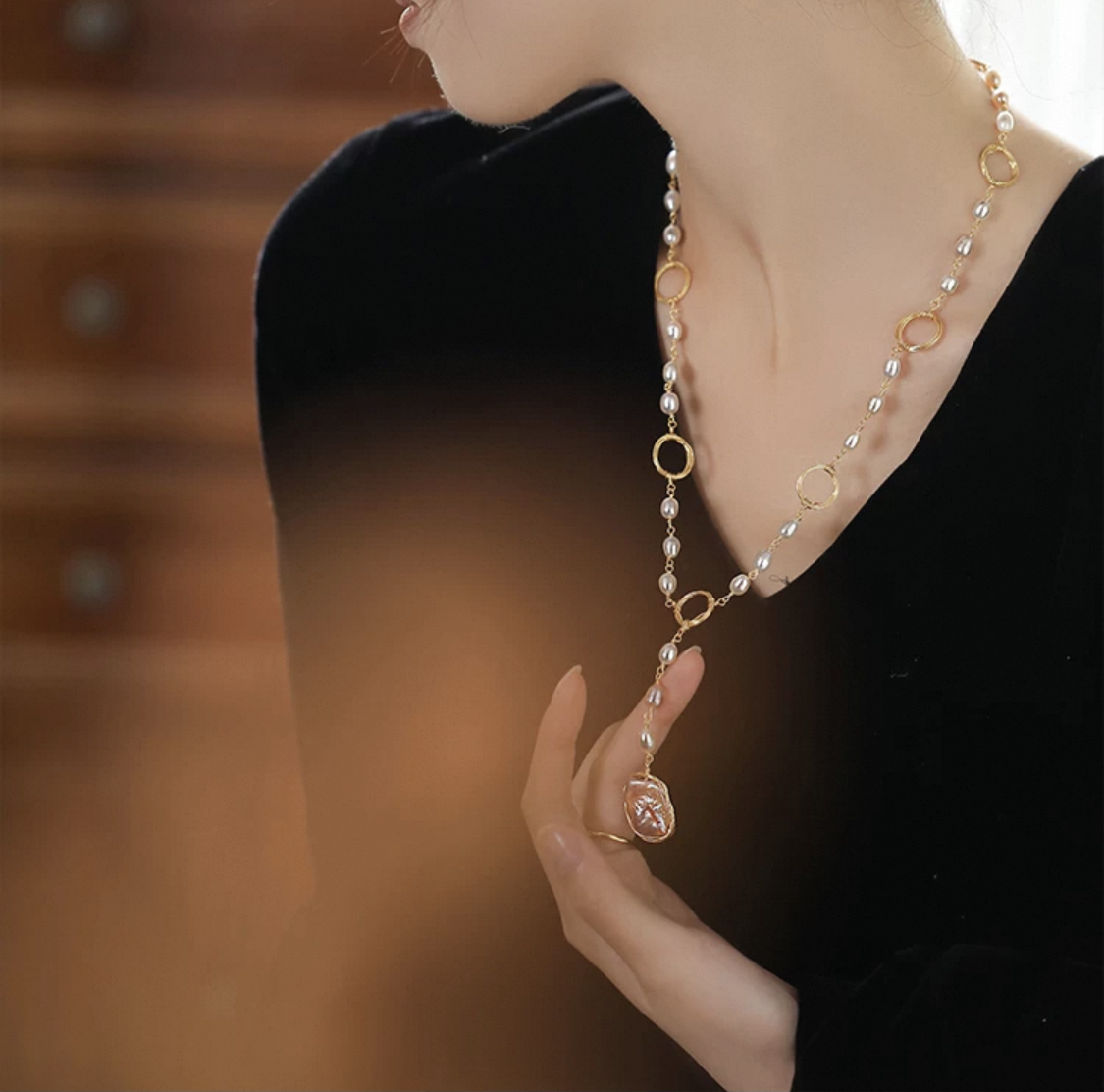 Pearl Reflection Necklace