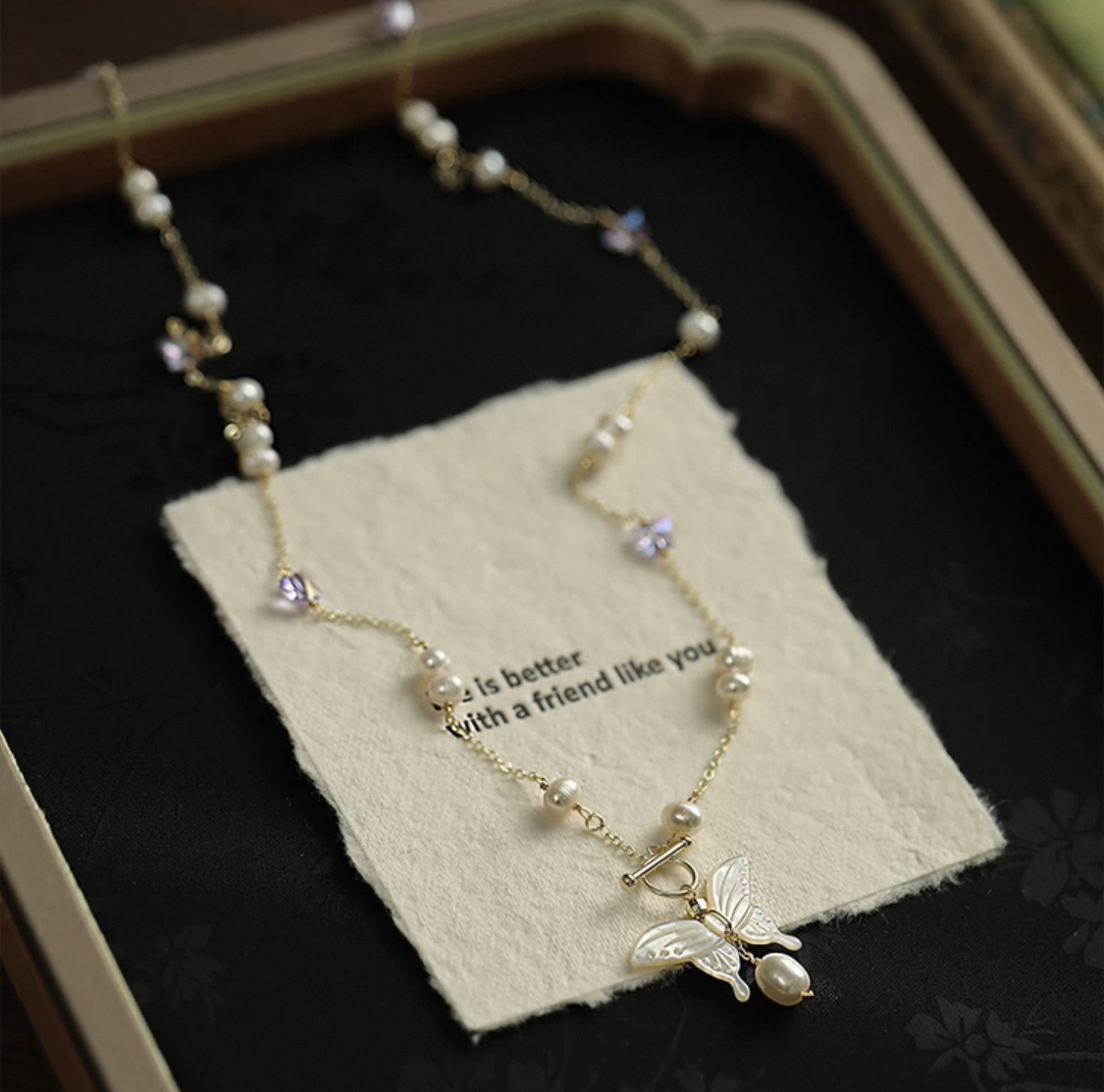 Pearl Dignified Necklace
