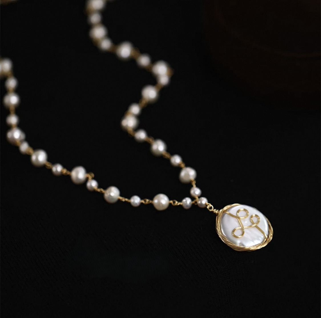 Graceful Shine Necklace