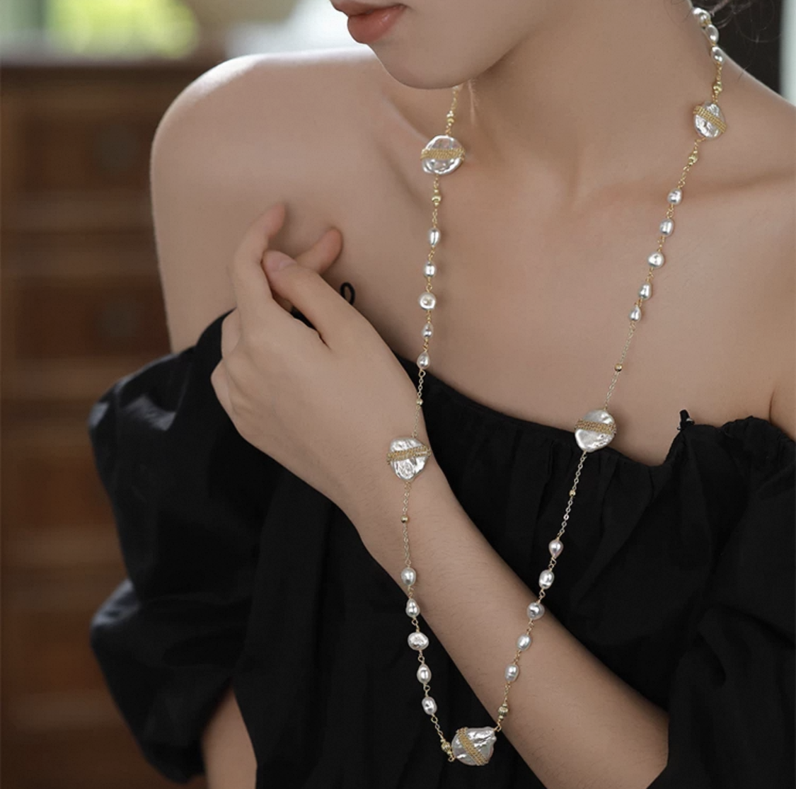 Classic Refinement Necklace