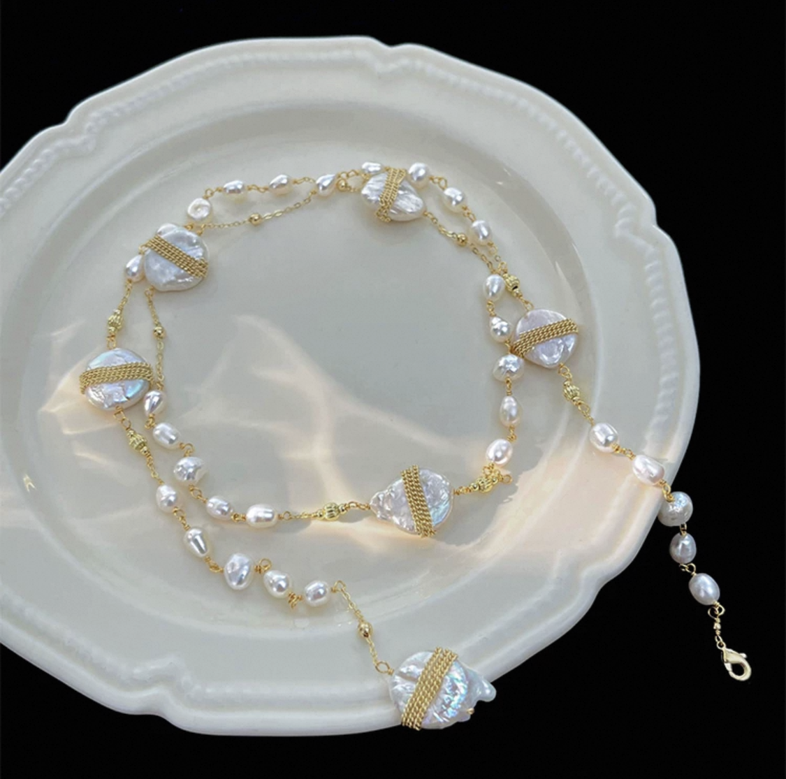 Classic Refinement Necklace