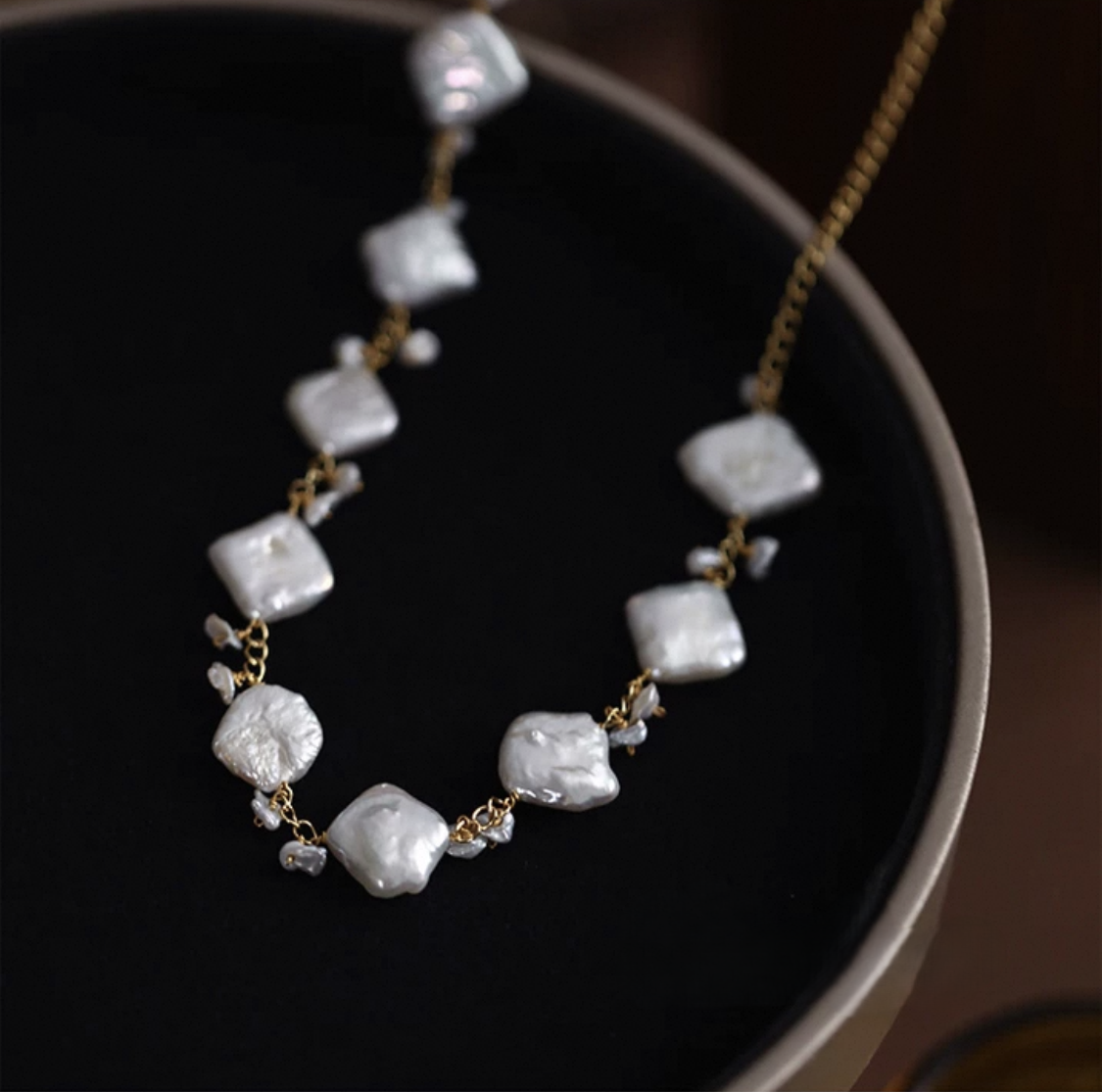 Pearl Horizon Necklace