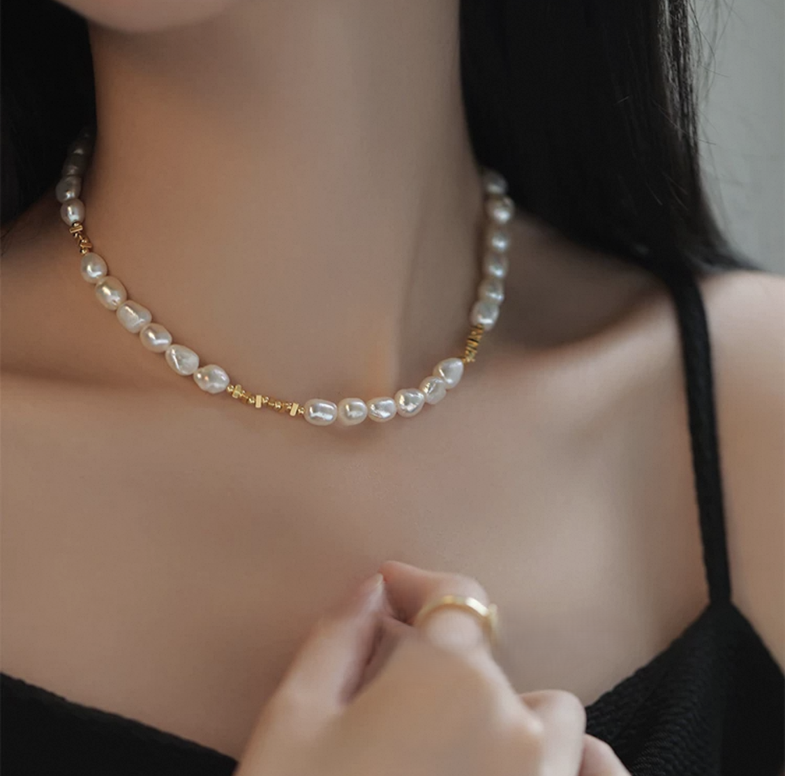 Pearl Hush Necklace