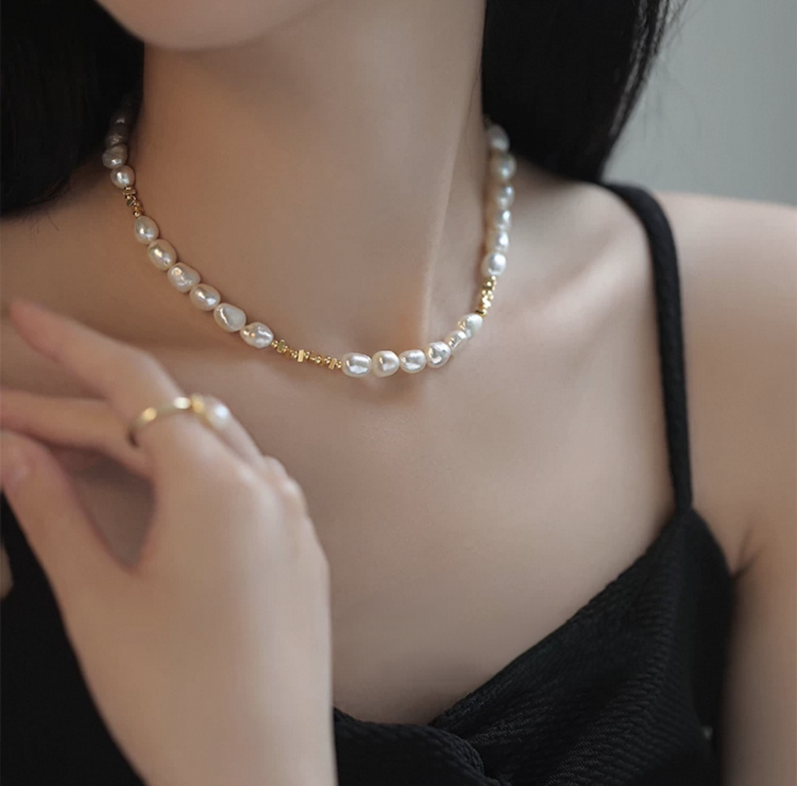 Pearl Hush Necklace