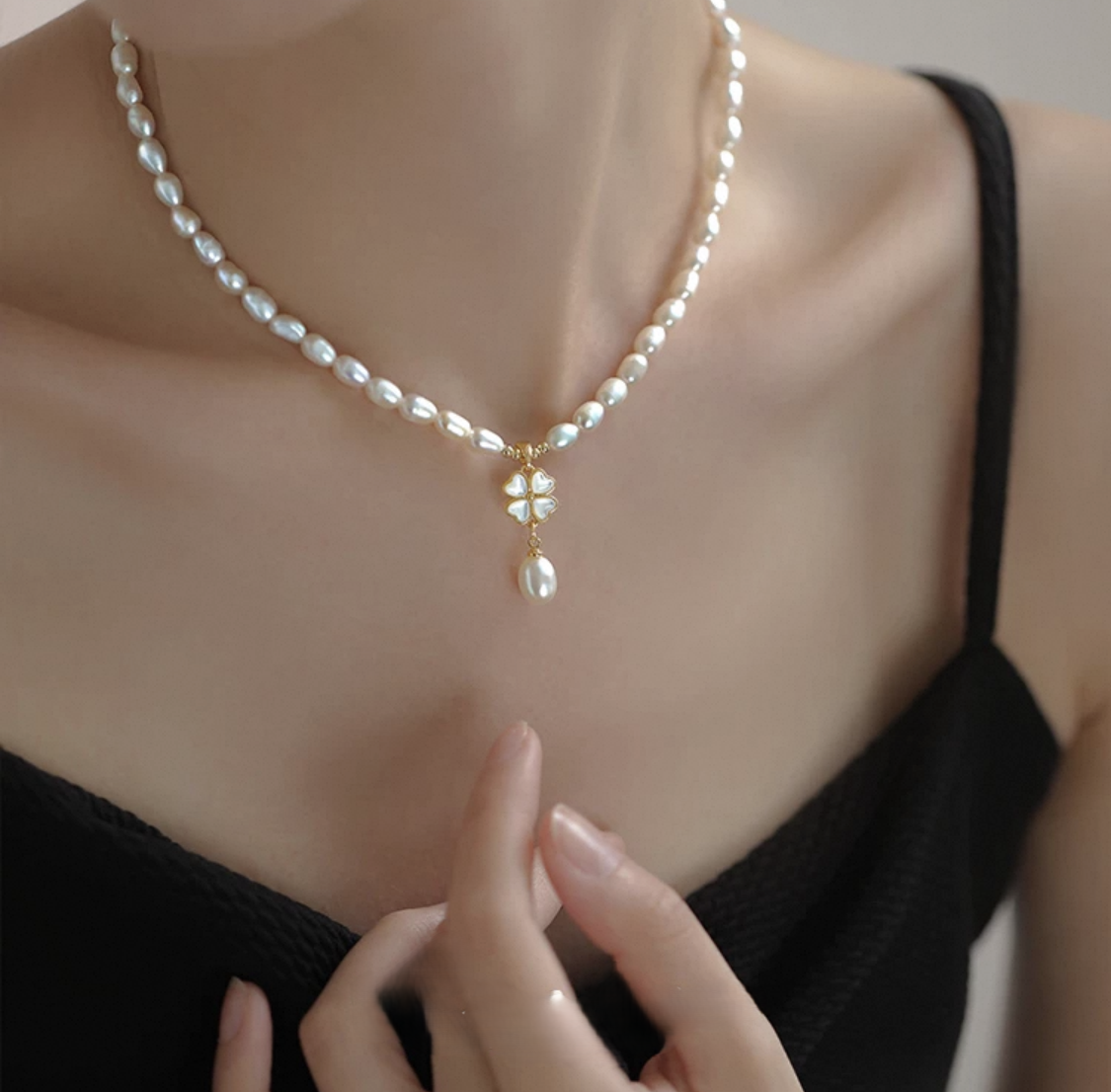 Pearl Lull Necklace