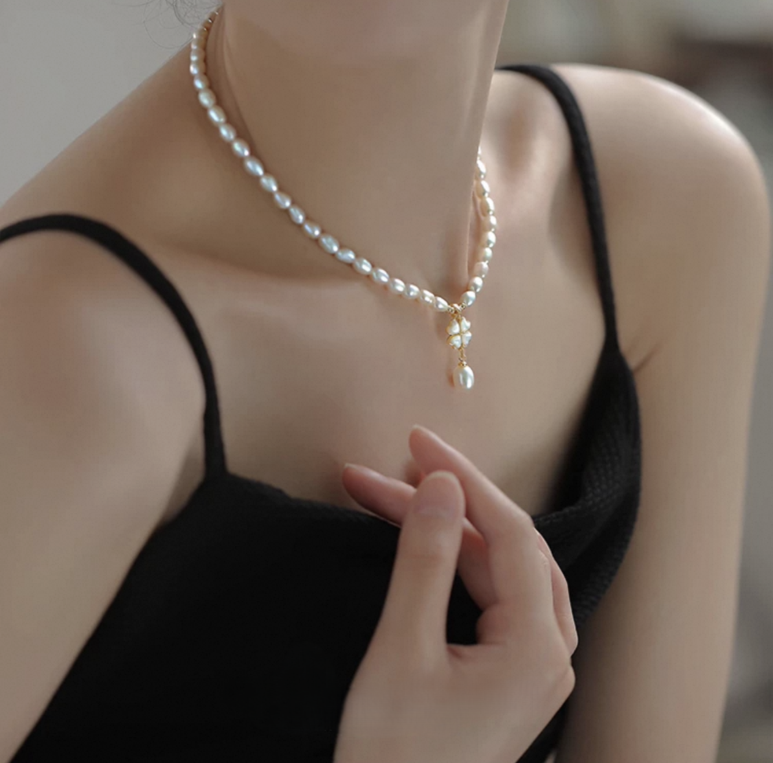 Pearl Lull Necklace