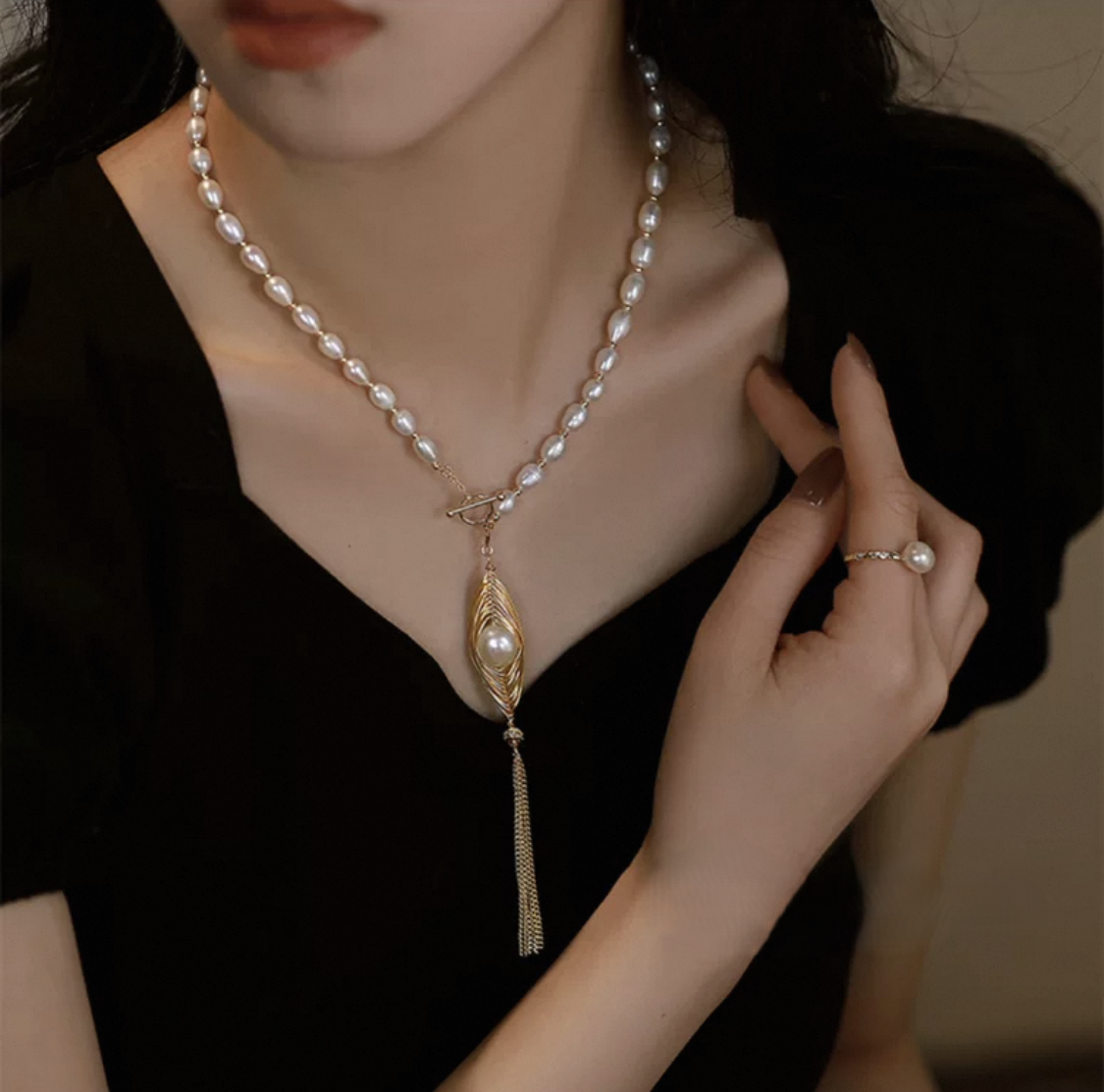 Maroon Grace Necklace