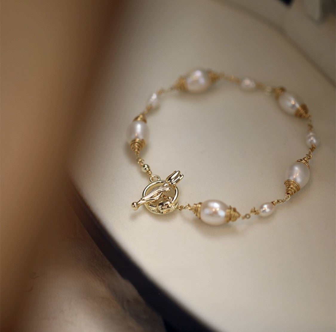 Magical Pearl Embrace Bracelet