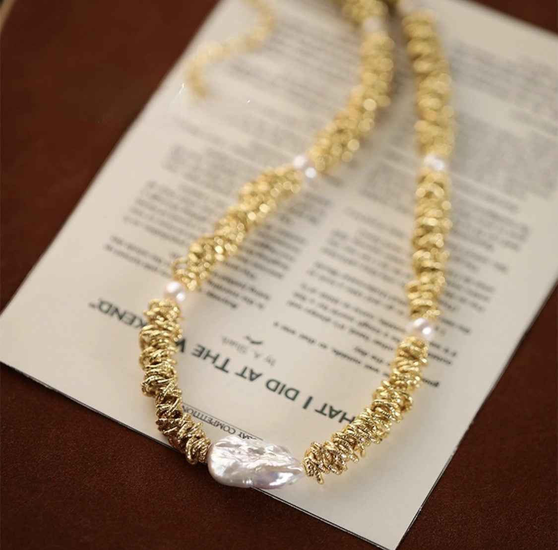 COLLIER DE PERLES RUSTIQUE GLAMOUR