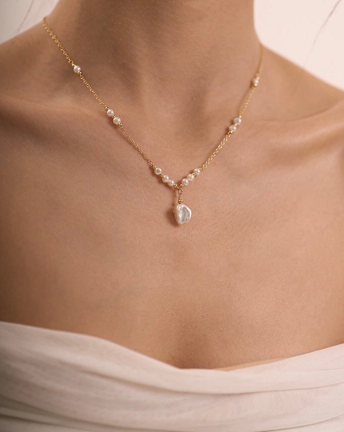 COLLIER LUSTRE DE LA MER