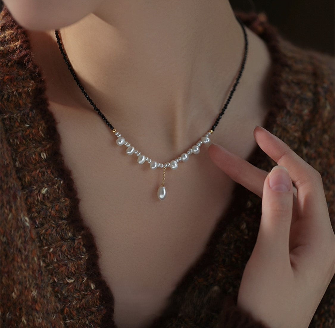 COLLIER OCEAN WHISPER