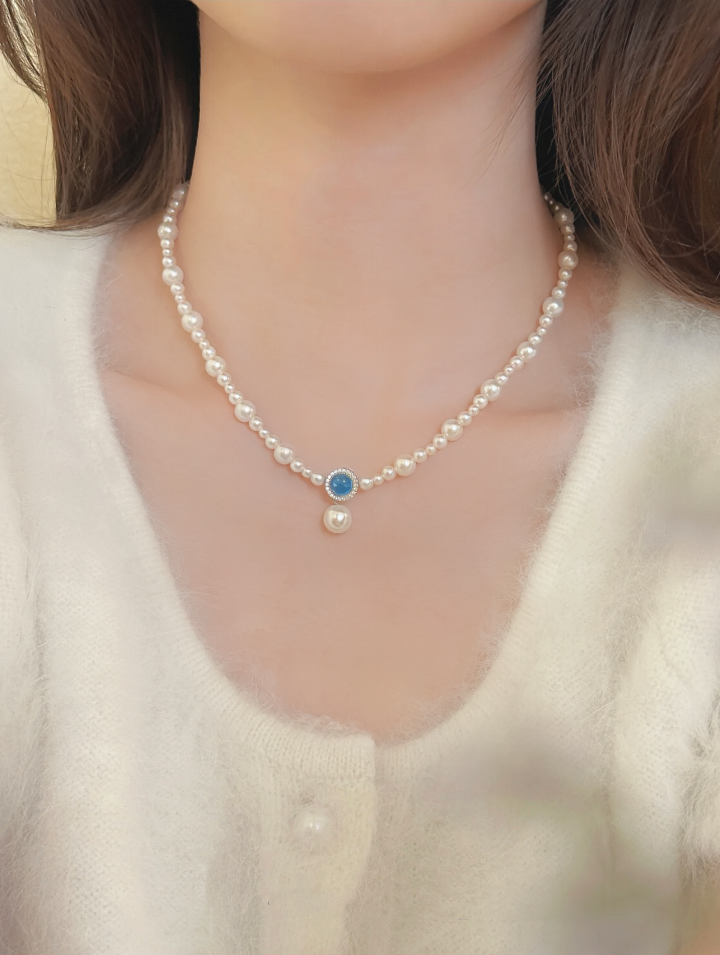 MOONLIGHT NECKLACE